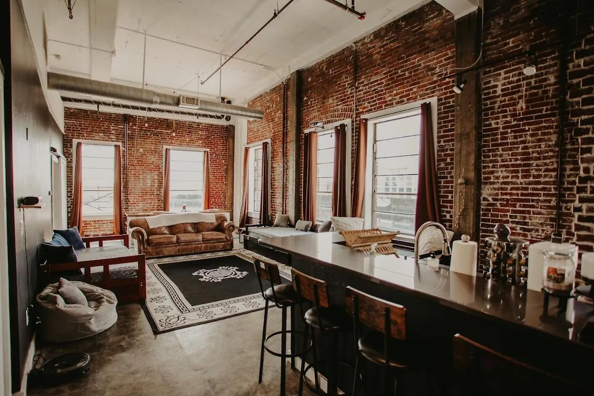 The Downtown Bungalow Loft Memphis